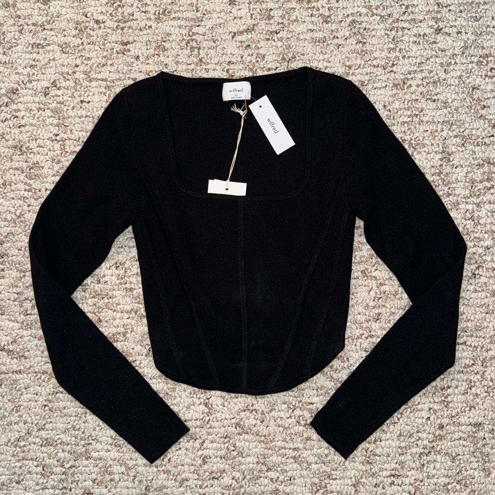 Aritzia Wilfred Black Top